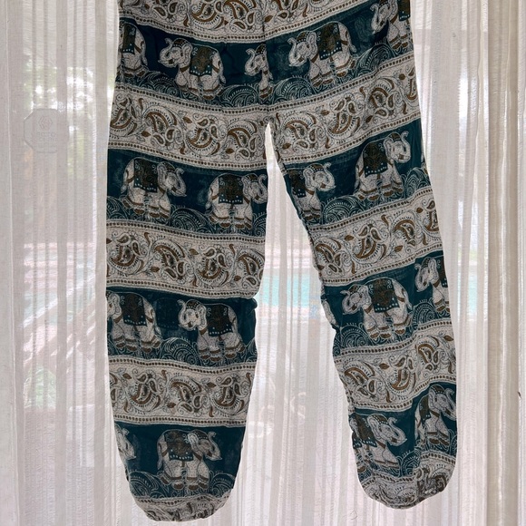 Elephant patterned tapered harem pants - Picture 1 of 3